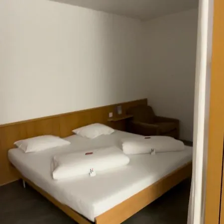 Direkt Am Luganersee Apartment Bissone